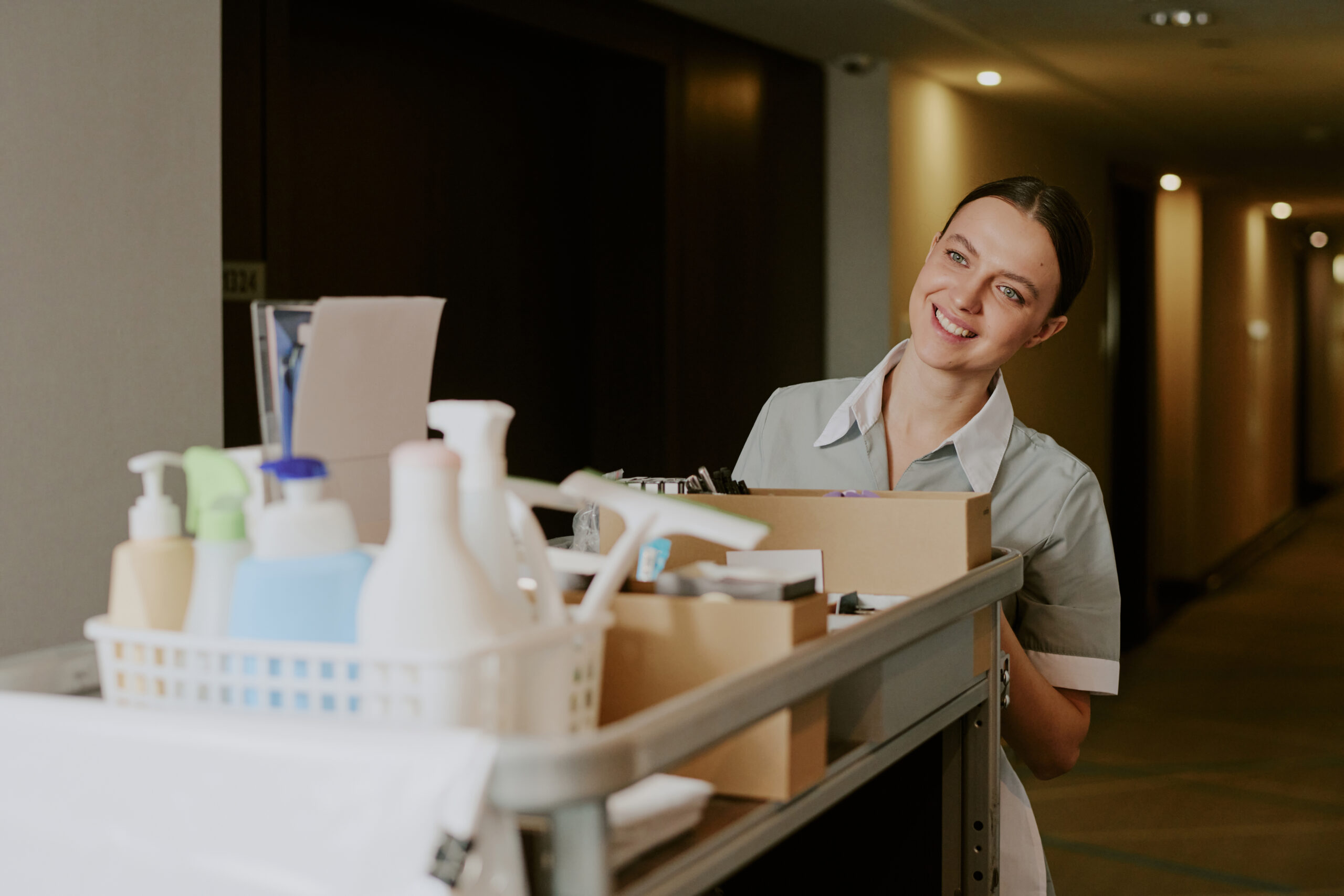 Featured image for “Office Cleaning vs Janitorial Services in Tampa, Florida for Local Businesses”